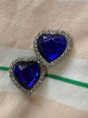 1950s 60s Valentine’s Day Love Heart Clip-on Earrings